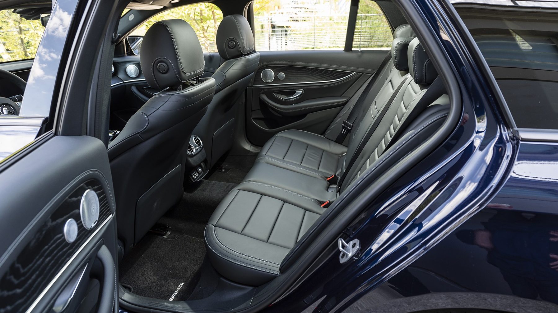 Van luxe Cannes Lions 5 à 8 passagers