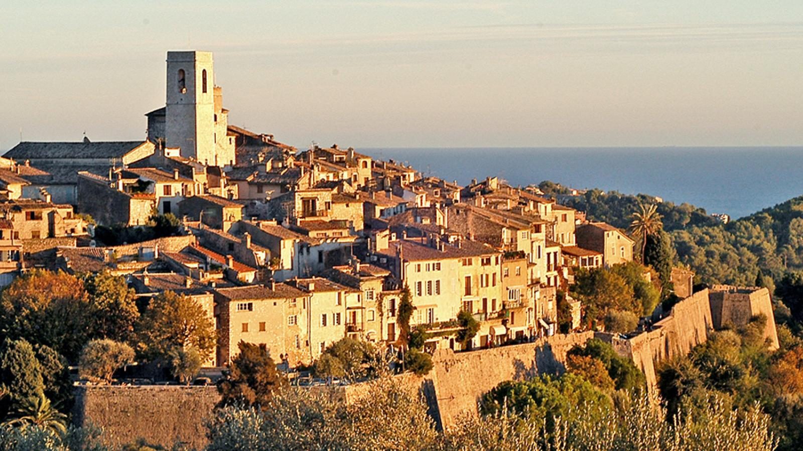 Chauffeur privé à Saint-Paul-de-Vence, Côte d'Azur